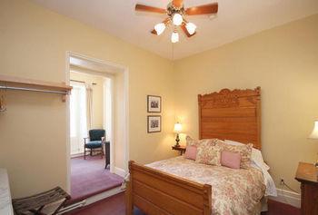 Inn Rosemount