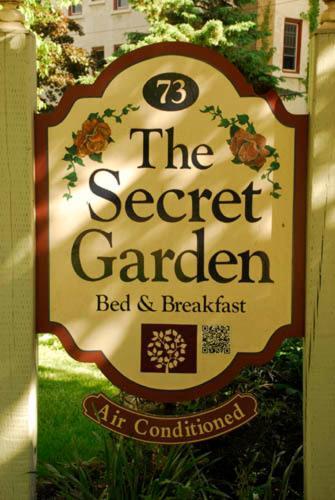 The Secret Garden Bed & Breakfast 4*