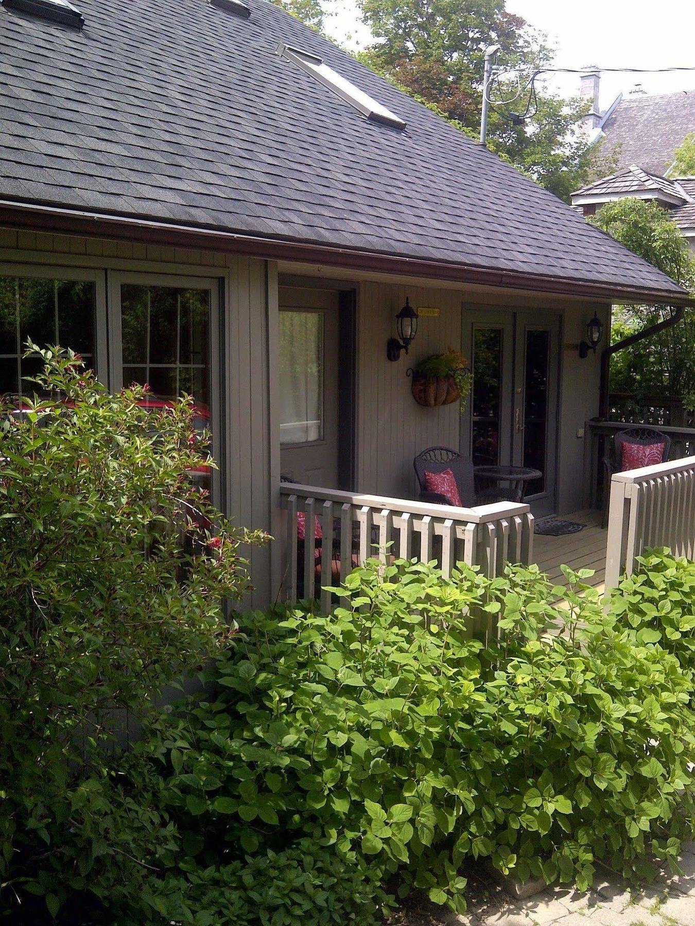 Inn Rosemount Kingston