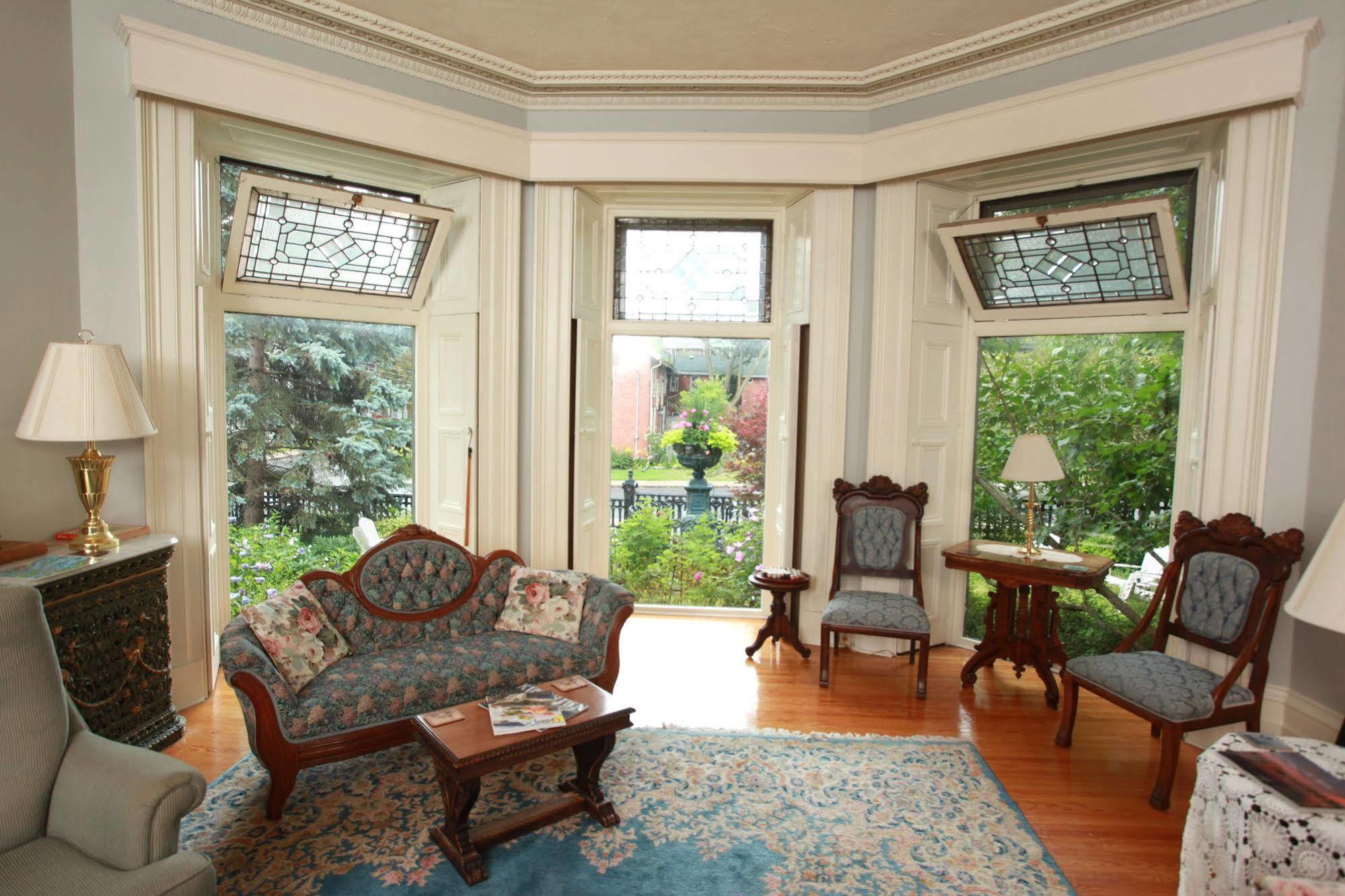 Rosemount Inn Kingston