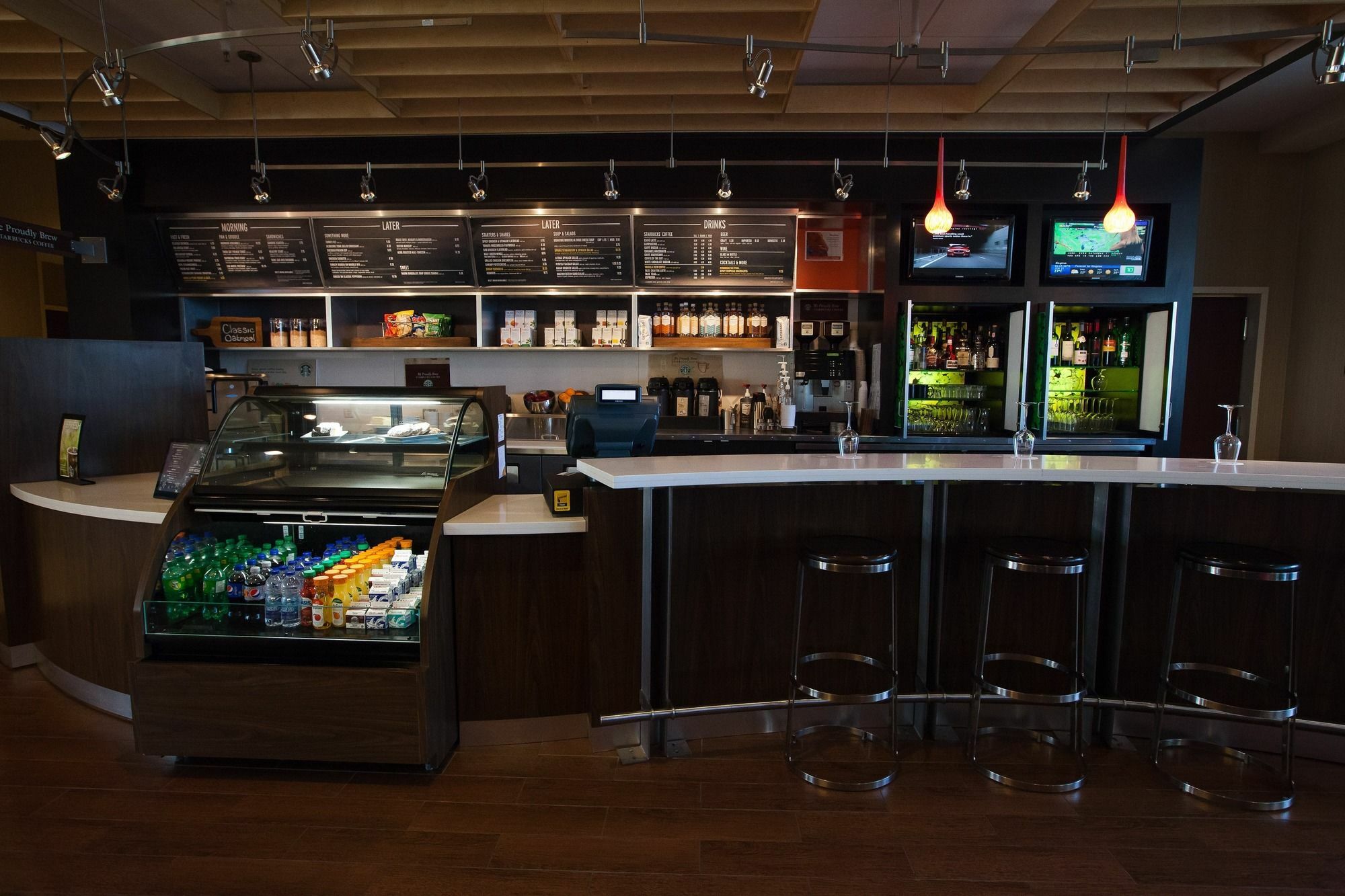 Courtyard By Marriott Highway 401 Hotel Kingston