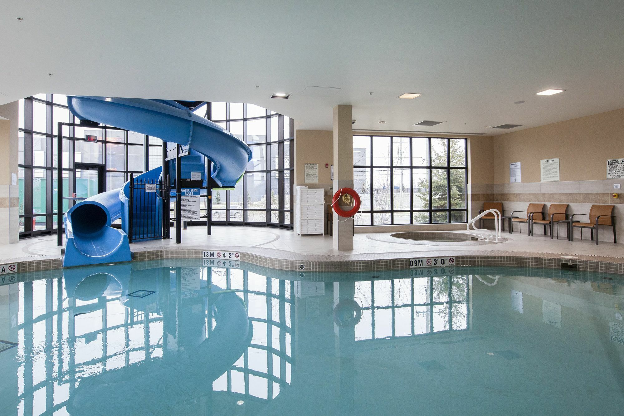 Courtyard By Marriott Highway 401 Kingston