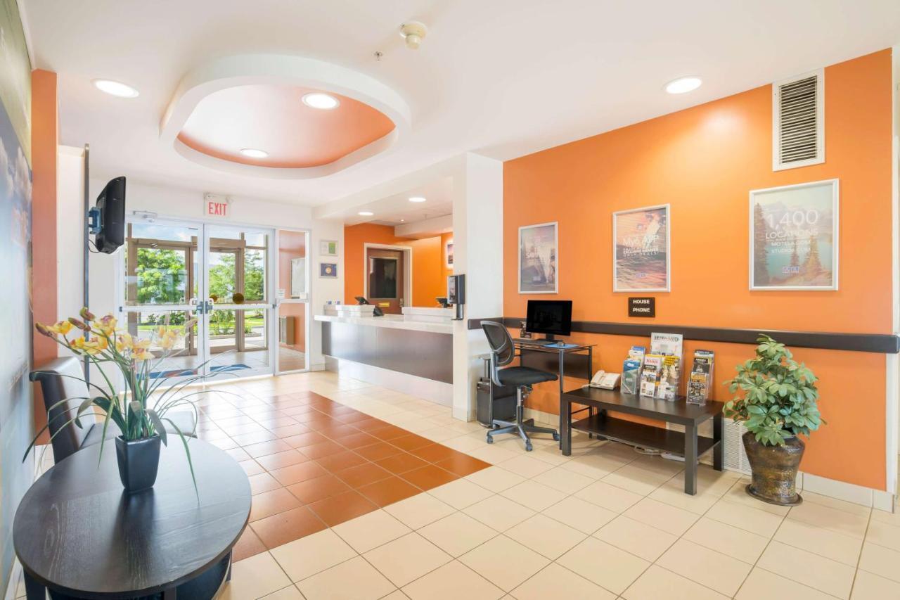 6-kingston, On Hotel 2*