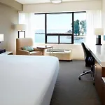 Delta Hotels By Marriott Kingston Waterfront