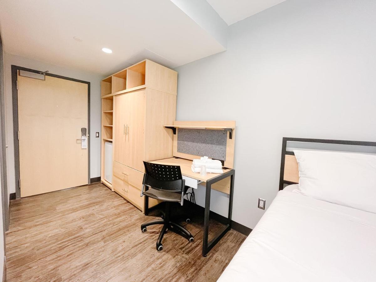 Aparthotel Queen's *