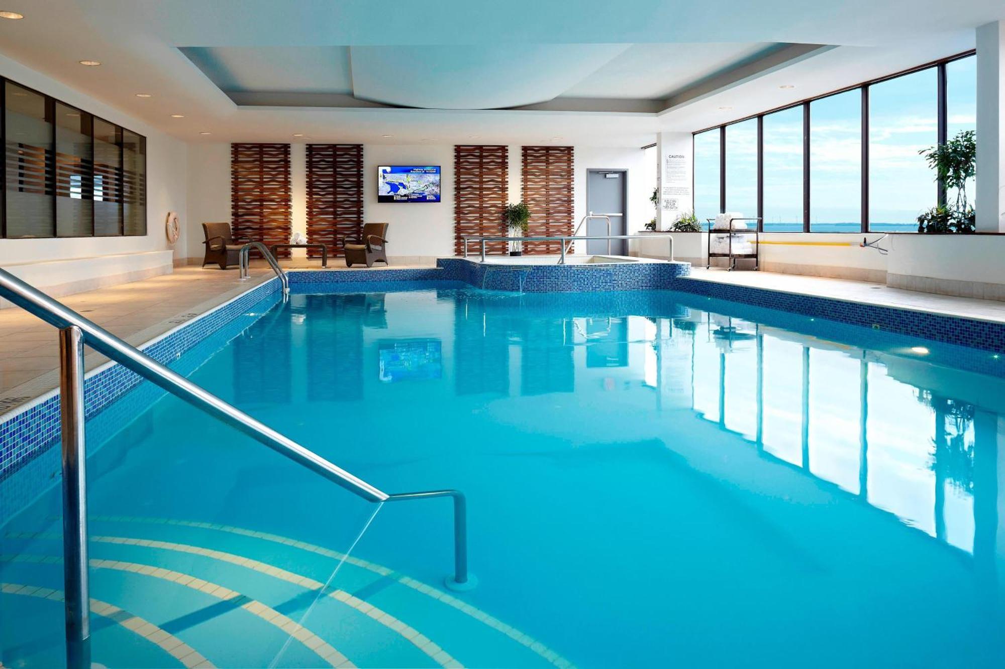 Delta By Marriott Waterfront