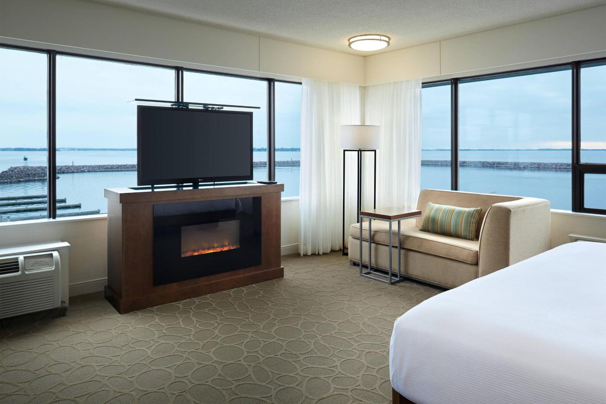 Delta By Marriott Waterfront Hotel