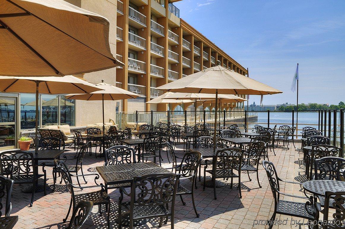 Delta By Marriott Waterfront