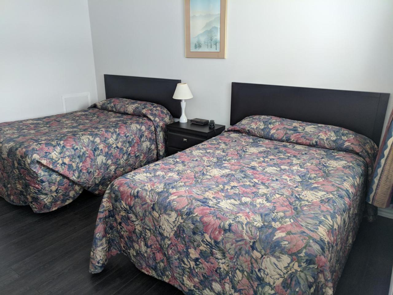 Motel Hilltop 2*